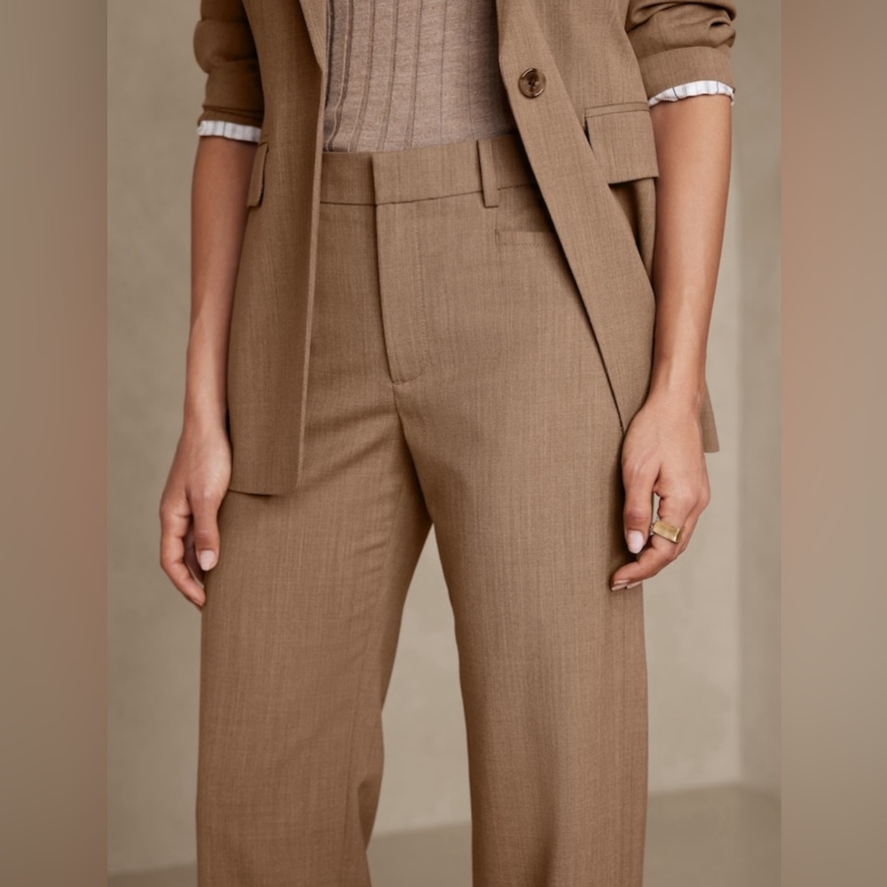 Banana Republic Siena Straight Italian Wool Pant (Camel), Size 12